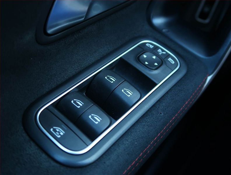 Mercedes-Benz CLA (2022) 35 AMG - fotka 16 z 21