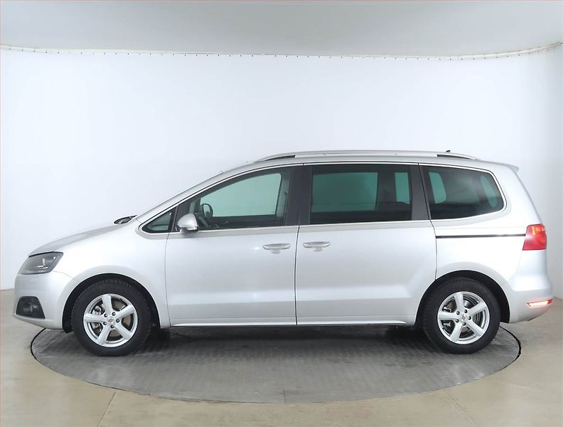 Seat Alhambra (2012) 2.0 TDI, Automat, Navi - fotka 3 z 19