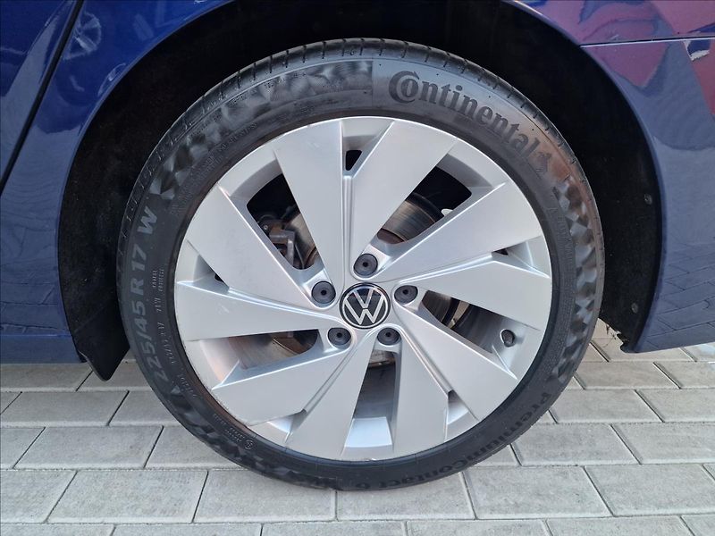Volkswagen Golf 1.5TSI DSG EVO Style,původ ČR - fotka 45 z 50