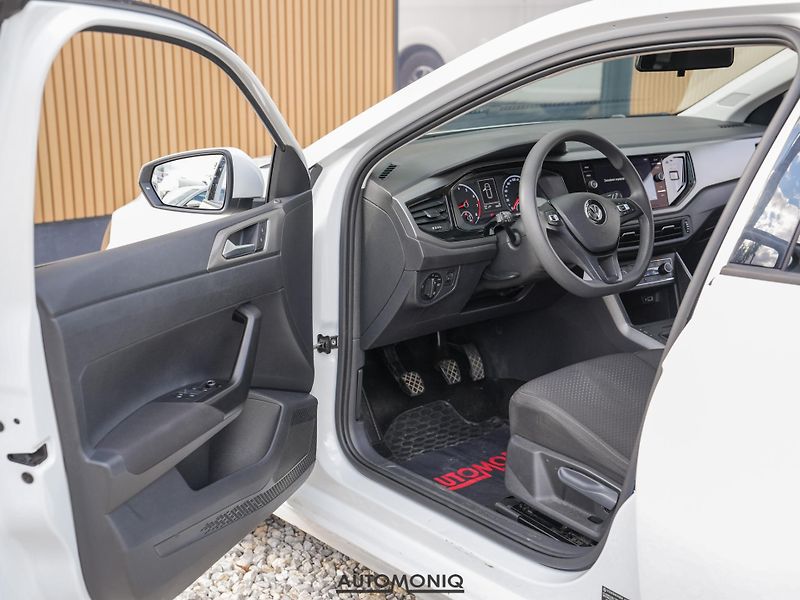 Volkswagen Polo (2018) 1.0 Tempomat, Klíma, Výhrev s. - fotka 5 z 21