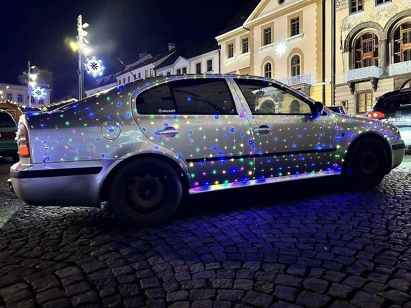 Vánoční spanilá jízda v Klatovech.