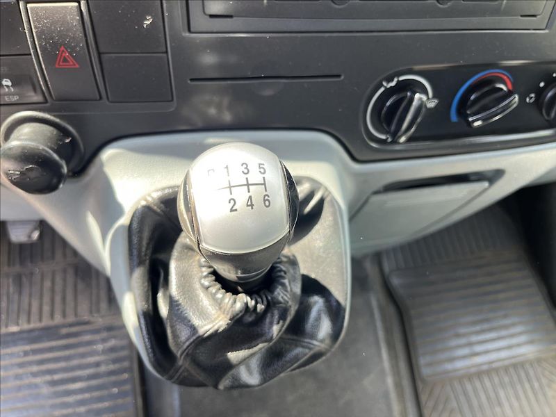 Ford Transit 2,4 TDCi 3.MÍSTA VALNÍK 411cm - fotka 16 z 29