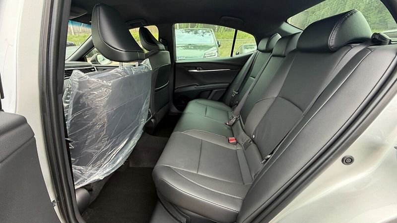 Toyota Camry Prestige - akční cena - fotka 15 z 17