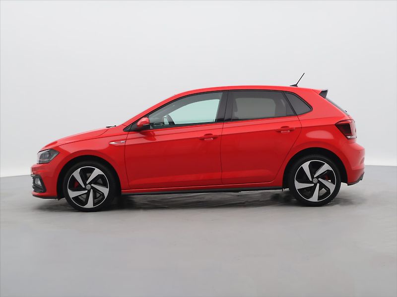 Volkswagen Polo 2,0 TSI GTI 147kW DSG LED Beat - fotka 4 z 33