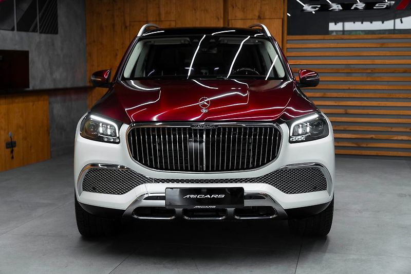 Mercedes-Benz GLS Maybach - fotka 2 z 34