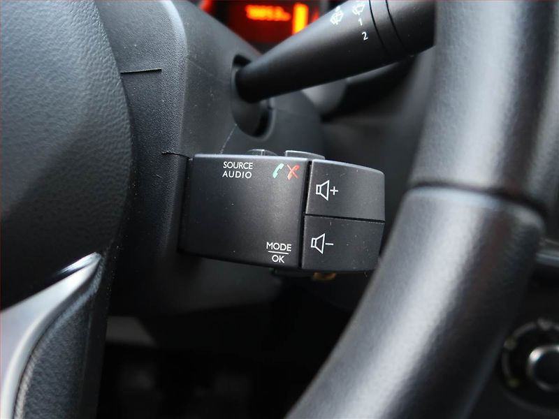 Škoda Superb (2016) 2.0 TDI, Automat, Serv.kniha - fotka 18 z 27