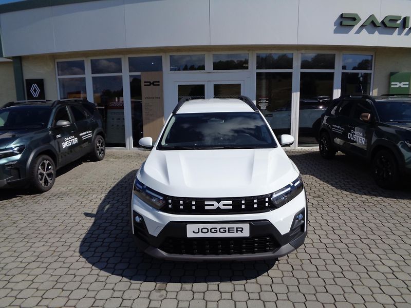Dacia Jogger (2026) Expression TCe 110 5 míst - fotka 1 z 18
