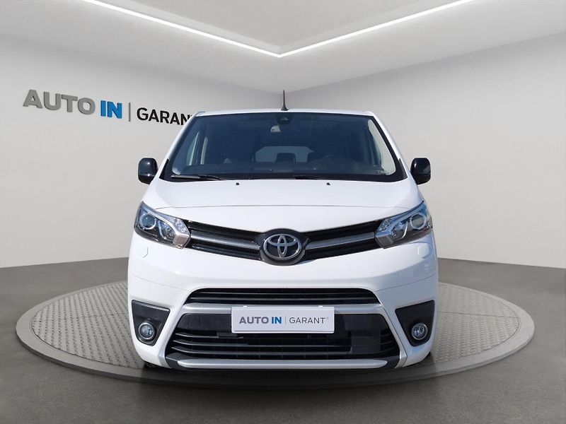 Toyota ProAce Verso (2022) L1 SELECTION 2.0 D-4D 130kW, Č - fotka 2 z 30