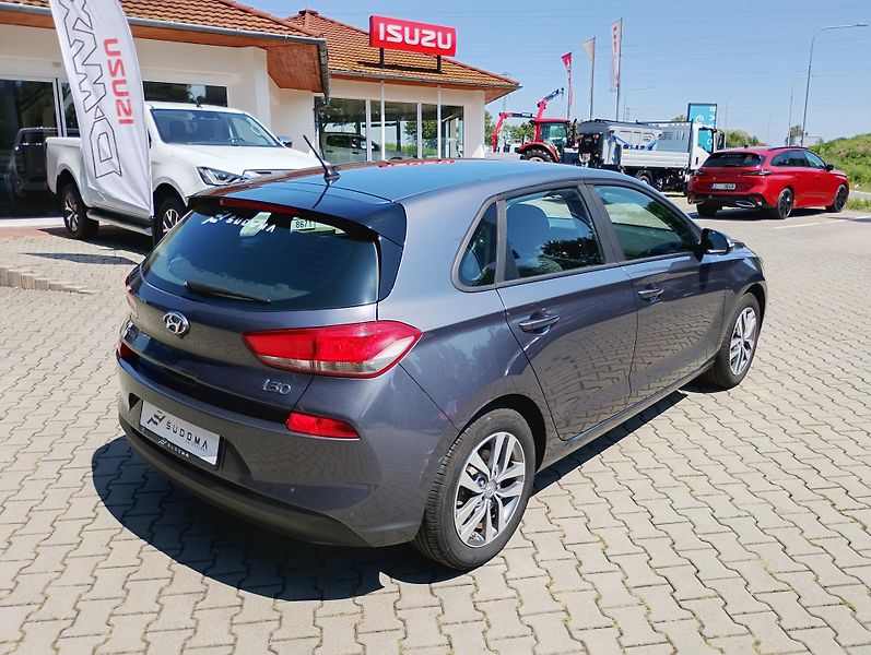 Hyundai i30 1.0 T-GDI - fotka 8 z 22