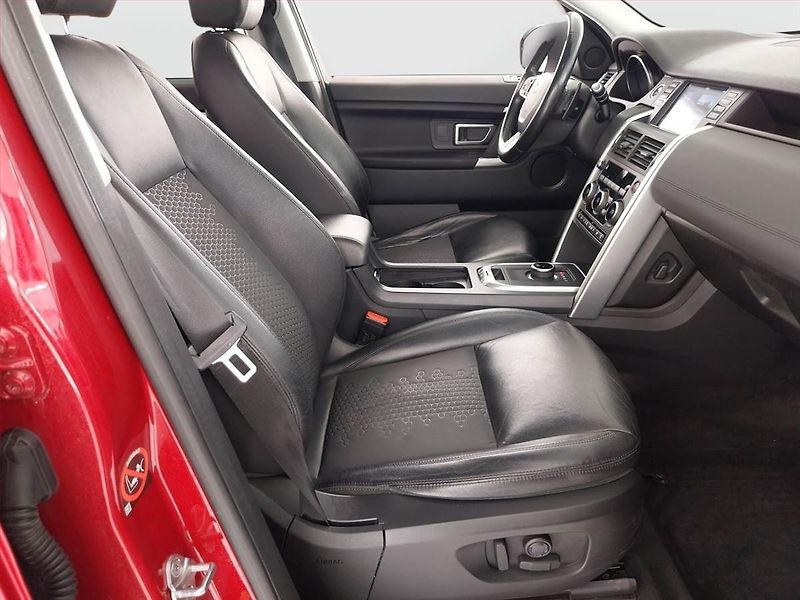 Land Rover Discovery Sport (2018) SE TD4, 4X4, Automat - fotka 9 z 25