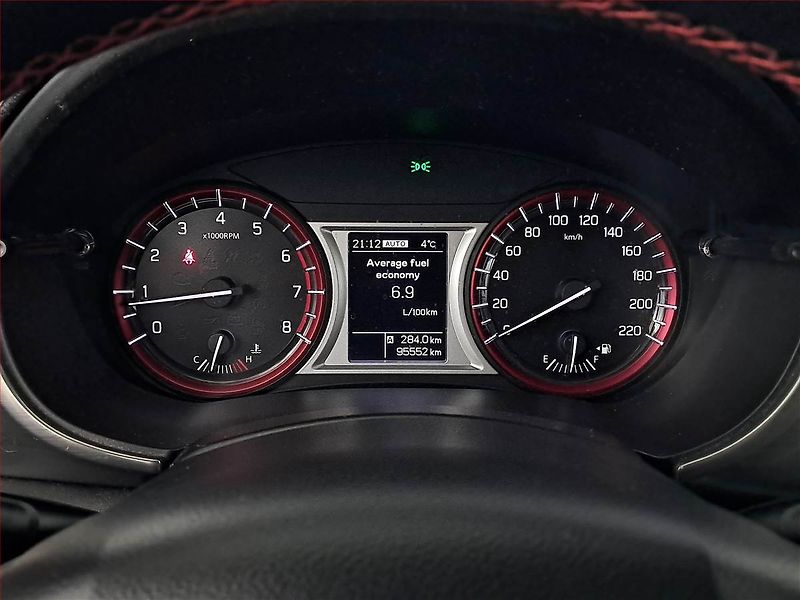 Suzuki Vitara (2017) Elegance 1.4 BoosterJet, 4X4 - fotka 11 z 20