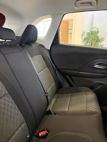 MG ZS (2025) 1.5 essential (excite) - fotka 13 z 15