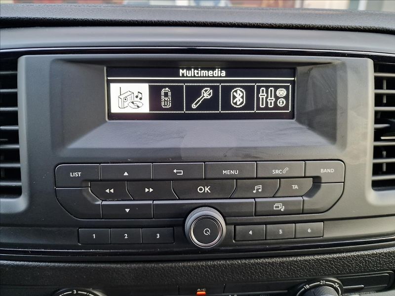 Toyota ProAce Verso 2.0 D-4d 140k L2 106kW - fotka 25 z 45
