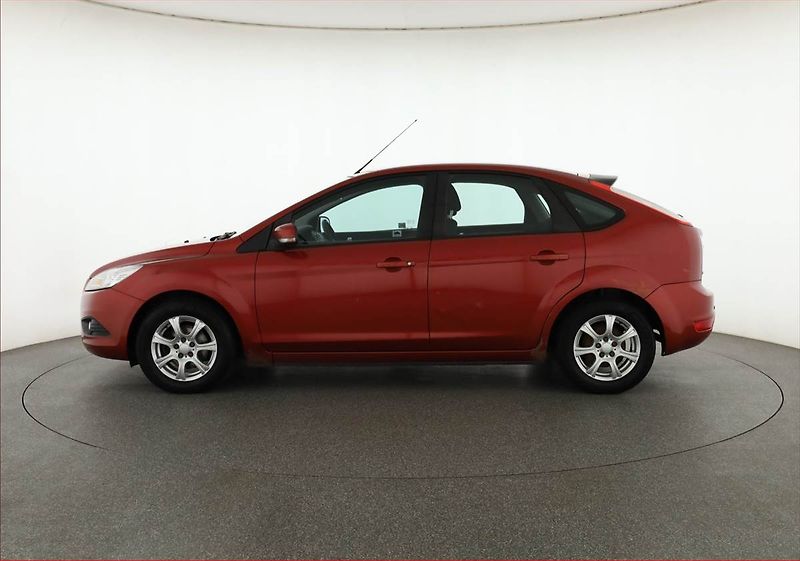 Ford Focus (2008) 1.6 16V, Serv.kniha, nová STK - fotka 3 z 11