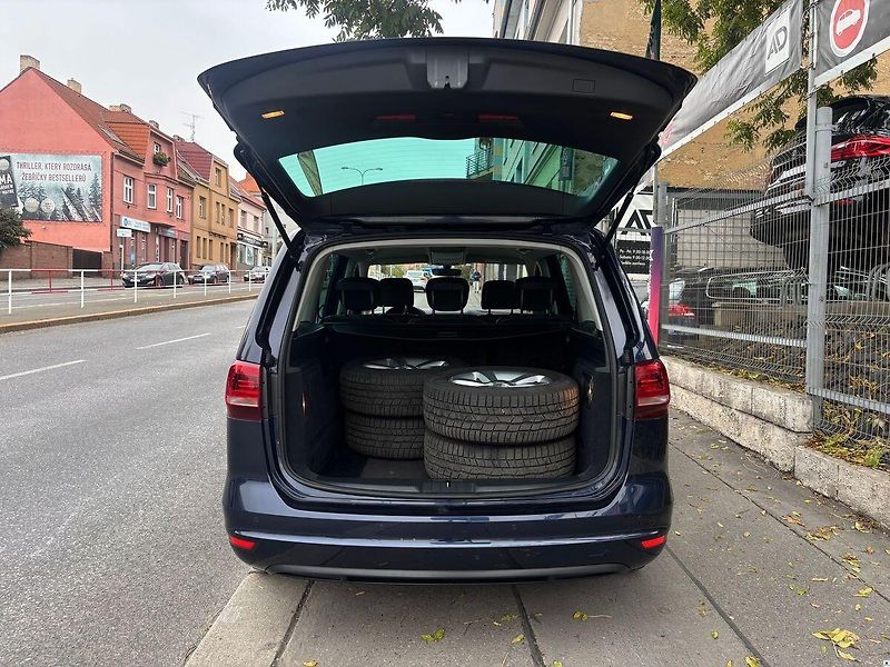 Volkswagen Sharan 2.0TDi/135kW/2017/DSG/Highline - fotka 6 z 54