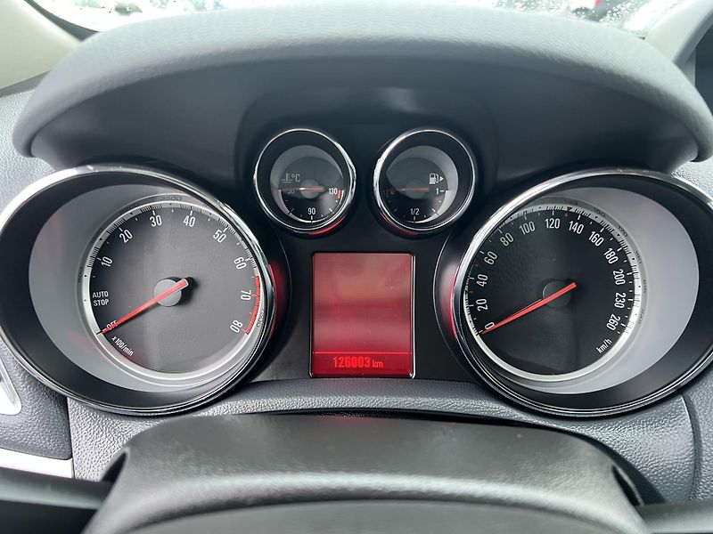 Opel Mokka 1.4T COSMO 4x4 TEMPOMAT KLIMA - fotka 18 z 53