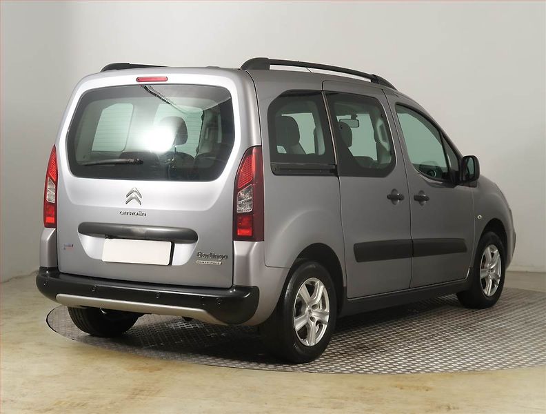 Citroën Berlingo (2015) XTR 1.6 HDi, 5Míst, ČR - fotka 5 z 17