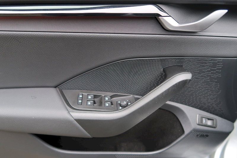 Škoda Octavia (2024) Combi 2,0 TSI / 195 kW DSG - fotka 19 z 31