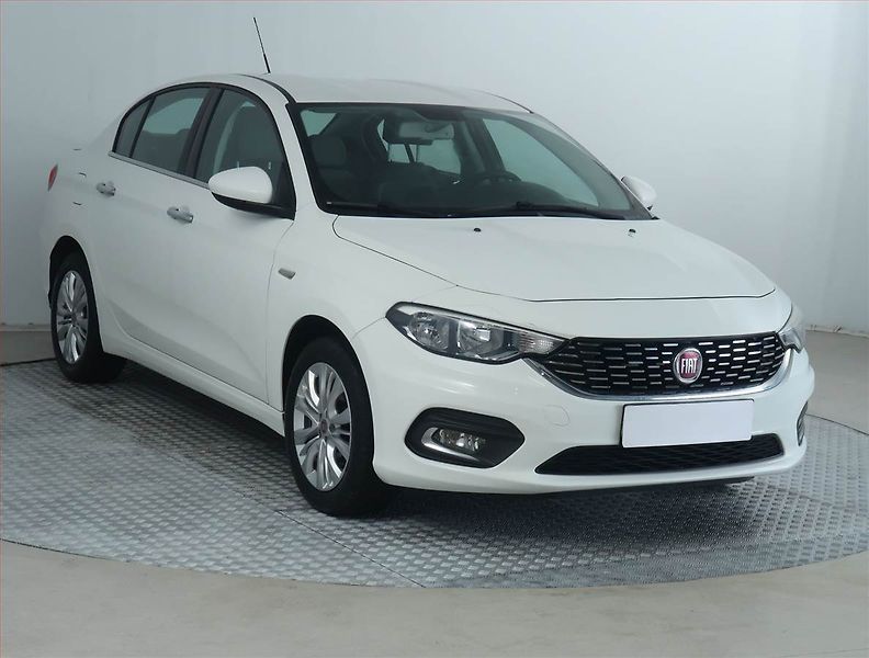 Fiat Tipo (2016) 1.6 16V, Automat, Tempomat - fotografie inzerátu