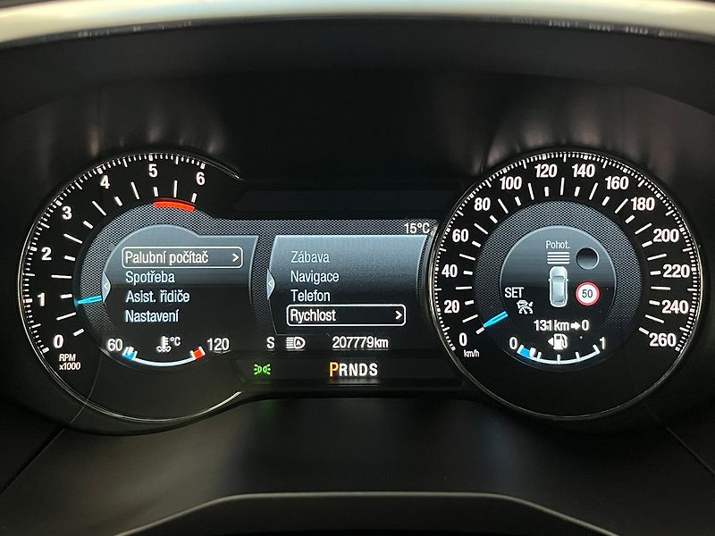 Ford Edge 2.0 TDCi AWD Sport ČR 1.majit. - fotka 13 z 74