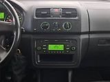 Škoda Fabia (2010) Ambition 1.2 TSI - náhled 12