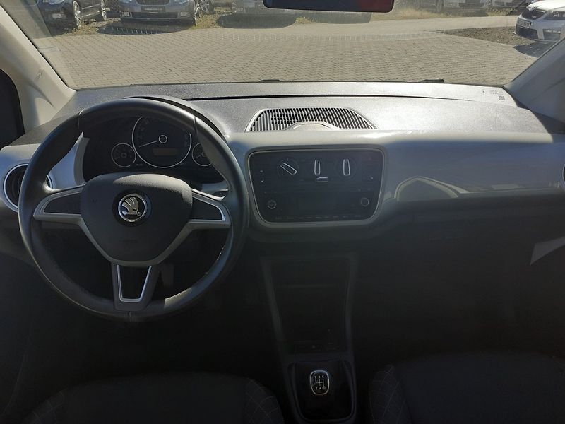 Škoda Citigo (2017) 1.0 MPI STYLE ČR - fotka 7 z 26