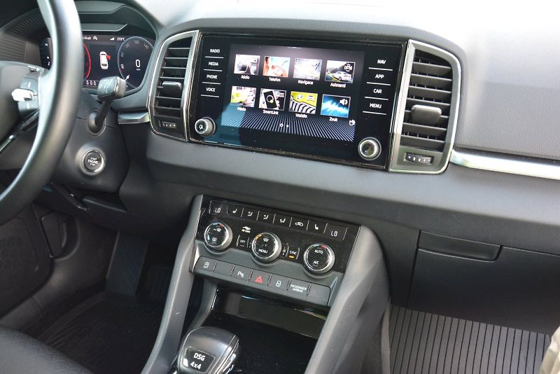 Škoda Karoq (2022) 2.0 TDI 110 kW 4x4 Style PLUS - fotka 16 z 27