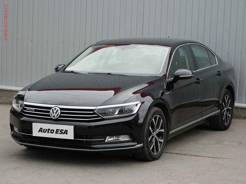 Volkswagen Passat (2016) 2.0TDi 4x4, 2.maj,ČR - fotka 3 z 21