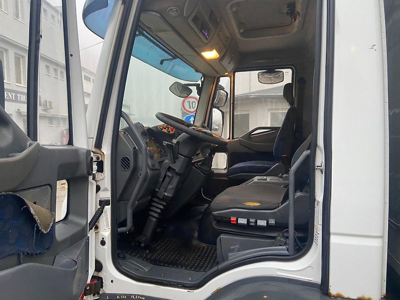 Iveco Eurocargo (2008) ML120E22, Euro 4, čelo - fotka 14 z 19