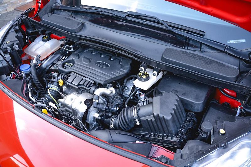 Ford Tourneo Connect (2020) Grand 1.5 TDCI TITANIUM PANORA - fotka 28 z 58
