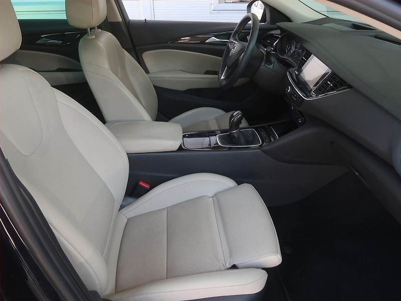 Opel Insignia (2020) 1.6 CDTI, Serv.kniha, Kůže - fotka 9 z 19