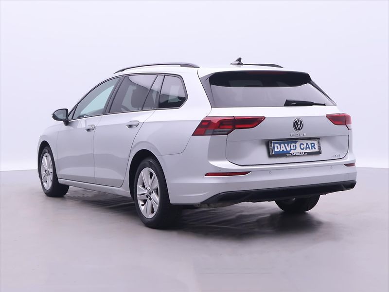 Volkswagen Golf 1,5 TSI 110kW DSG CZ 1.Maj DPH - fotka 5 z 36