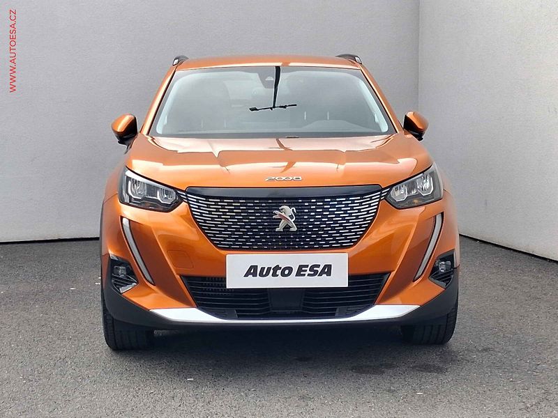Peugeot 2008 (2021) 1.5 HDi, Allure, AT, +kola - fotka 2 z 20