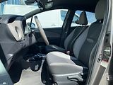 Toyota Yaris SELECTION 1,5 HYBRID 74kW AT - náhled 17