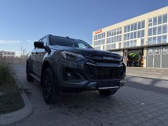 Isuzu D-Max (2026) Double Cab 2,2l V-CROSS A/T - fotografie inzerátu