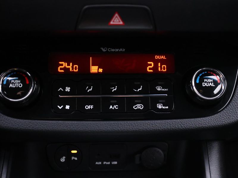 Kia Sportage (2011) SLS, F5D31, model 2012 - fotka 20 z 26