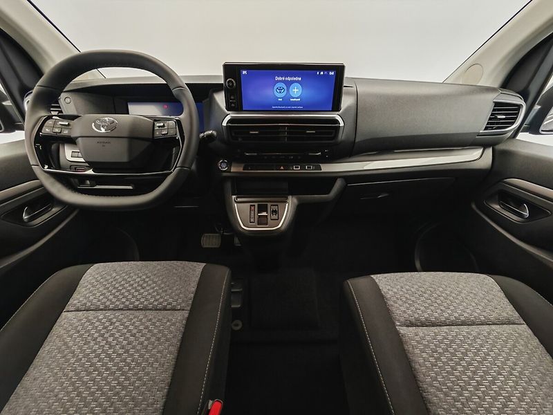 Toyota ProAce 2.0L Diesel 177k - 8AT Family - fotka 11 z 34