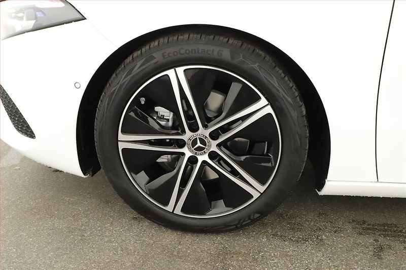 Mercedes-Benz Třídy A (2025) A 200 - fotka 22 z 22