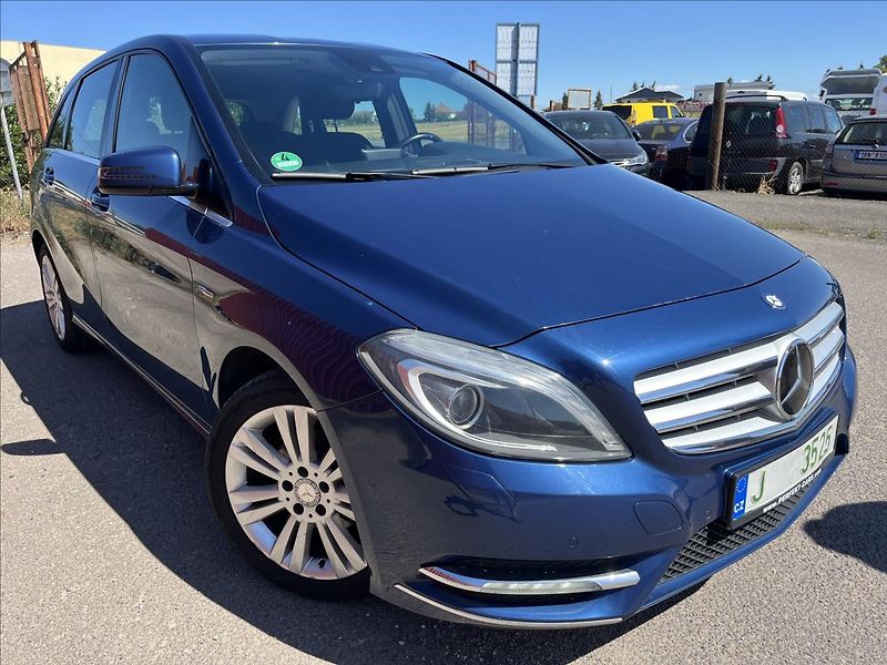 Mercedes-Benz Třídy B 1,8 CDi KLIMA BIXENON SERVIS - fotka 38 z 43