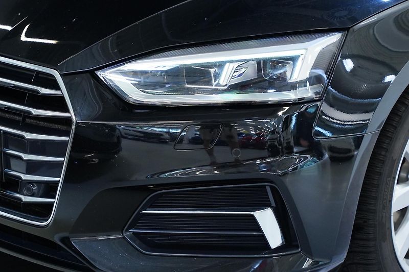 Audi A5 - fotka 9 z 33
