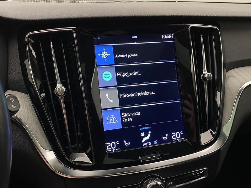 Volvo V60 CC B5 AWD MOMENTUM AUT - fotka 8 z 53