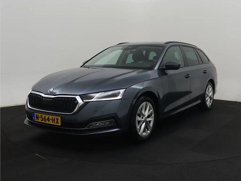 Škoda Octavia 1.5TSI DSG 110kW Edition Plus - fotka 1 z 9