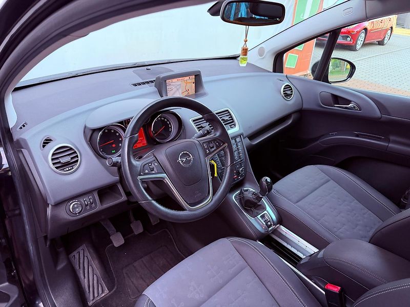 Opel Meriva 1.4 Turbo Innovation, Navi - fotka 14 z 25