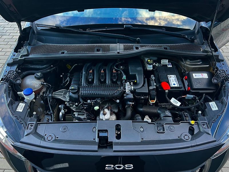Peugeot 208 (2021) 1.2 PureTech, Active Pack - fotka 38 z 38
