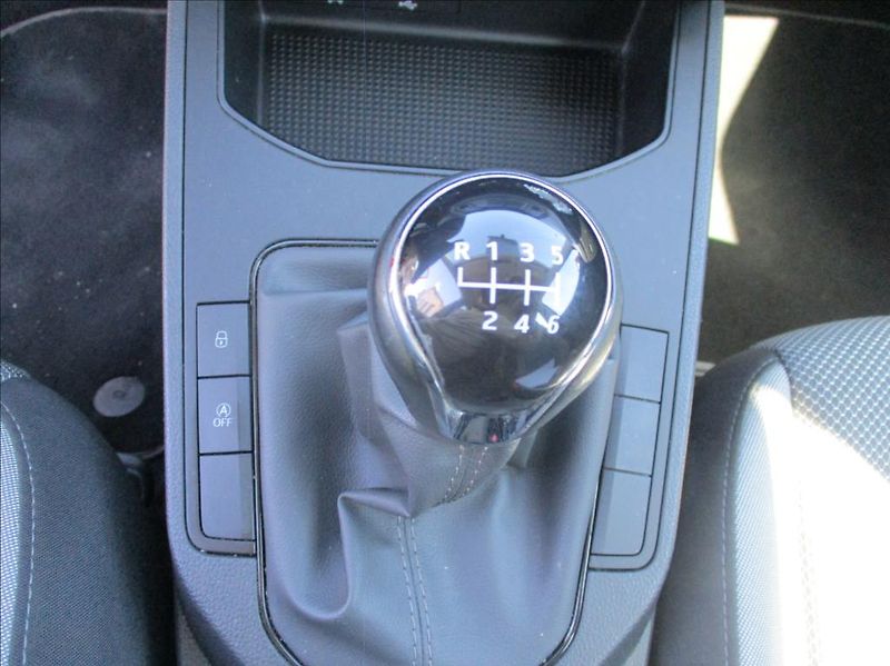 Seat Ibiza 1,0 TGi, klima serv.kniha ,CZ - fotka 19 z 35