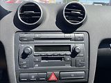 Audi A3 2,0 TDi 103kW*S-line*servis - náhled 21