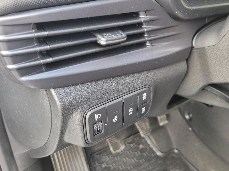 Hyundai Bayon (2026) 1.0 T-GDI 66kW WAVE WINTER - fotka 17 z 27