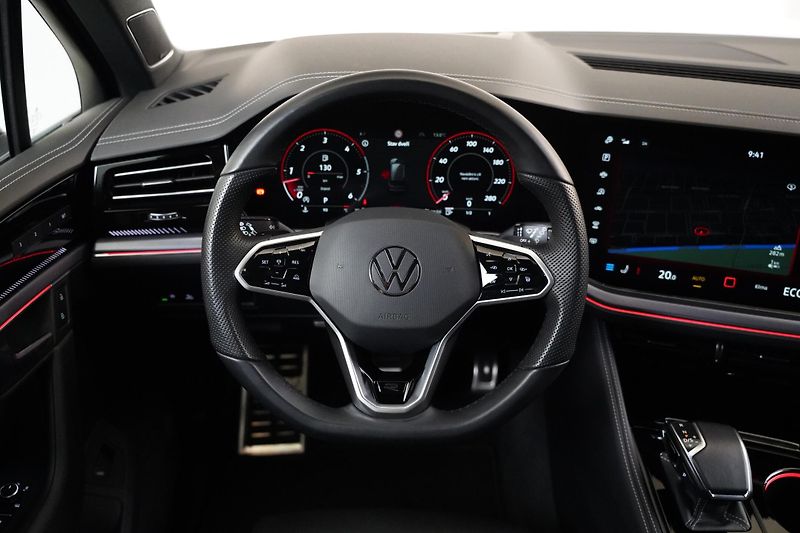 Volkswagen Touareg - fotka 16 z 28