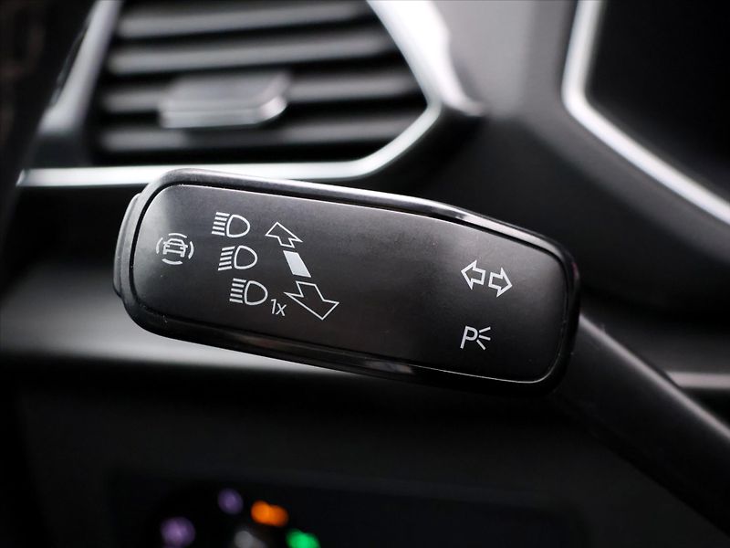 Seat Tarraco 2,0 TDI 140kW 4WD Xcellence DS - fotka 21 z 45