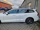 Volvo V60 B4 FWD Momentum Pro,ČR,1.Maj. - náhled 43